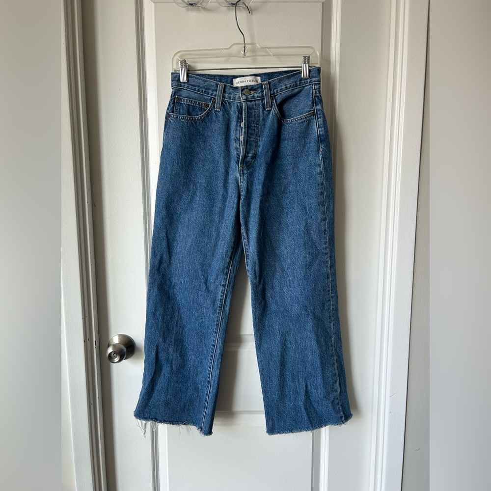 Aritzia Denim Forum Farrah High Waisted Jeans w raw hem *24 inch inseam* - Picture 2 of 7